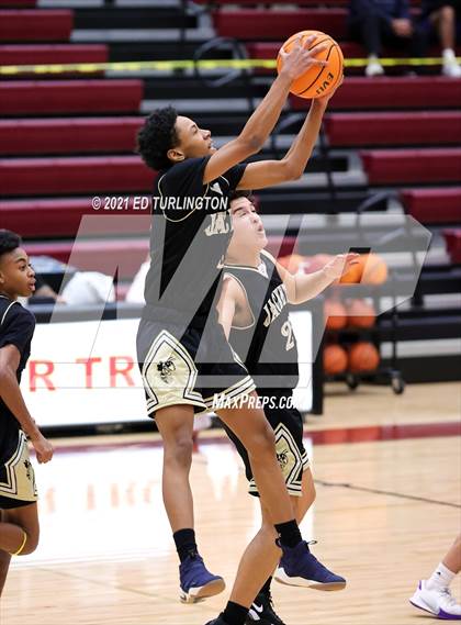 Thumbnail 2 in Sprayberry @ Lassiter photogallery.