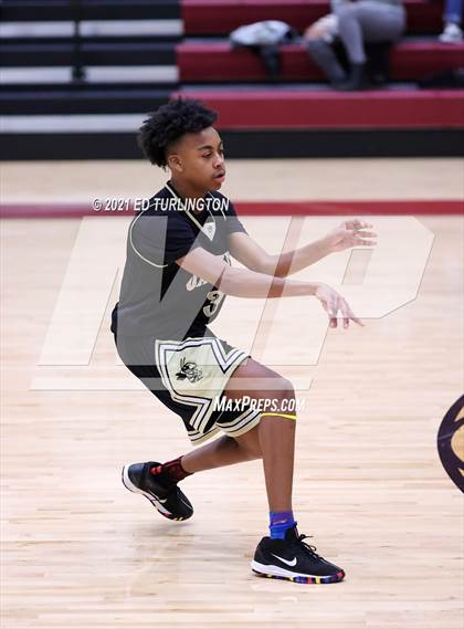 Thumbnail 1 in Sprayberry @ Lassiter photogallery.