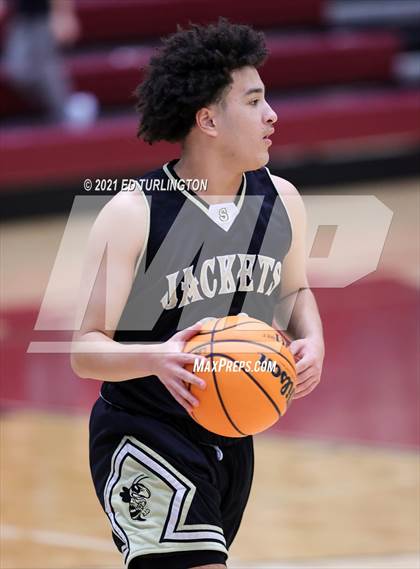 Thumbnail 3 in Sprayberry @ Lassiter photogallery.