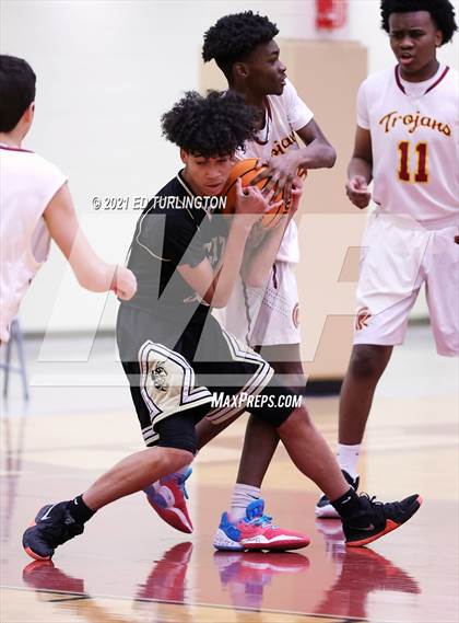 Thumbnail 2 in Sprayberry @ Lassiter photogallery.