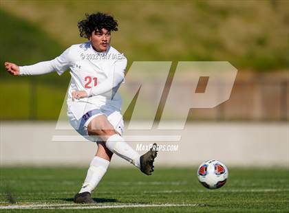 Thumbnail 3 in Gustine vs. Denair (CIF SJS D6 Final) photogallery.