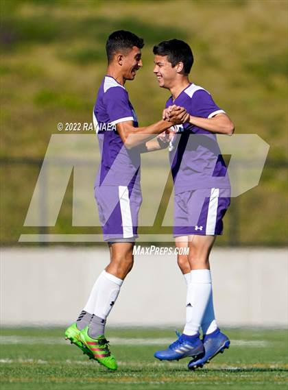 Thumbnail 2 in Gustine vs. Denair (CIF SJS D6 Final) photogallery.