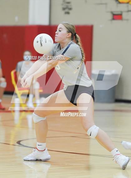 Thumbnail 1 in Pinnacle @ Chaparral photogallery.