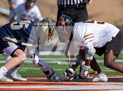 Thumbnail 3 in Mullen @ Lakewood photogallery.