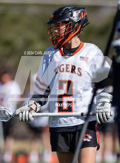 Thumbnail 1 in Mullen @ Lakewood photogallery.