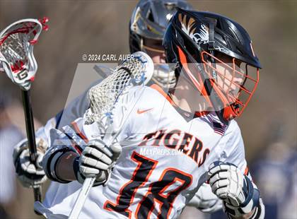 Thumbnail 3 in Mullen @ Lakewood photogallery.