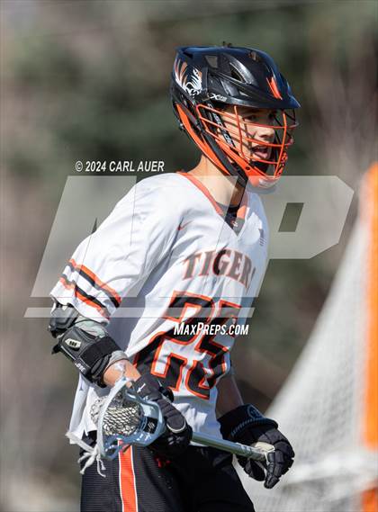 Thumbnail 1 in Mullen @ Lakewood photogallery.