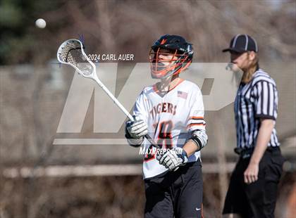 Thumbnail 3 in Mullen @ Lakewood photogallery.