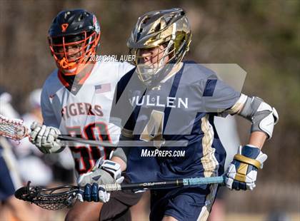 Thumbnail 2 in Mullen @ Lakewood photogallery.