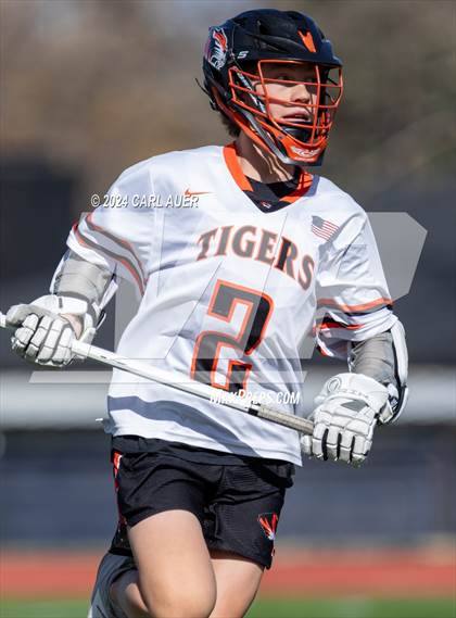 Thumbnail 3 in Mullen @ Lakewood photogallery.