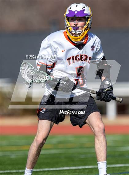 Thumbnail 1 in Mullen @ Lakewood photogallery.
