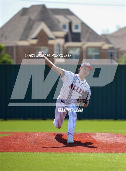 Thumbnail 3 in Marcus @ Allen photogallery.