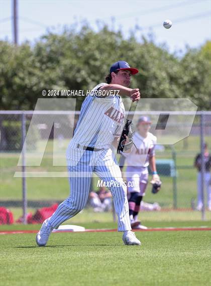 Thumbnail 1 in Marcus @ Allen photogallery.