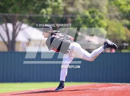 Thumbnail 2 in Marcus @ Allen photogallery.