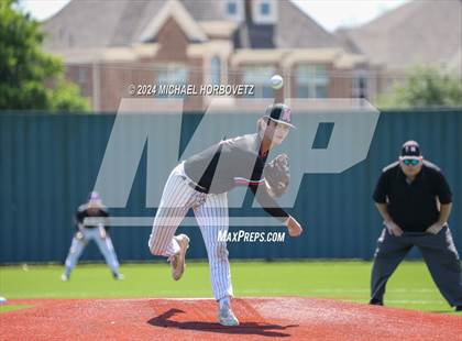 Thumbnail 1 in Marcus @ Allen photogallery.