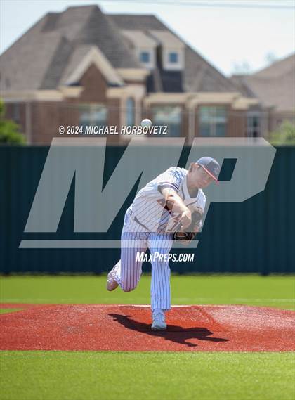 Thumbnail 1 in Marcus @ Allen photogallery.