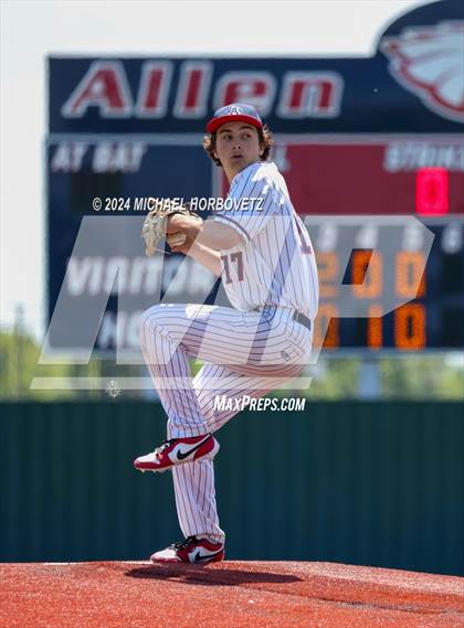 Thumbnail 3 in Marcus @ Allen photogallery.