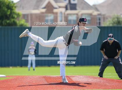 Thumbnail 2 in Marcus @ Allen photogallery.