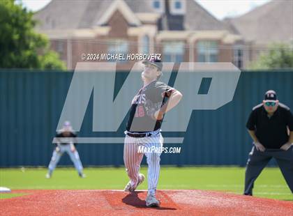 Thumbnail 3 in Marcus @ Allen photogallery.
