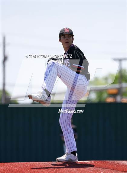 Thumbnail 1 in Marcus @ Allen photogallery.