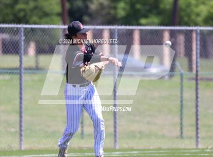 Thumbnail 2 in Marcus @ Allen photogallery.