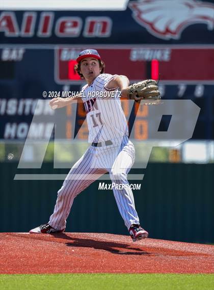 Thumbnail 2 in Marcus @ Allen photogallery.