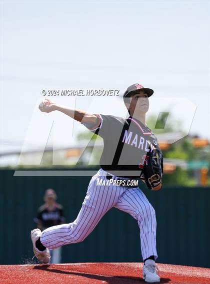 Thumbnail 1 in Marcus @ Allen photogallery.