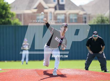 Thumbnail 3 in Marcus @ Allen photogallery.