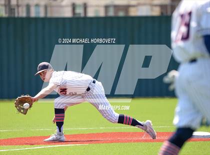 Thumbnail 2 in Marcus @ Allen photogallery.