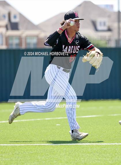 Thumbnail 2 in Marcus @ Allen photogallery.