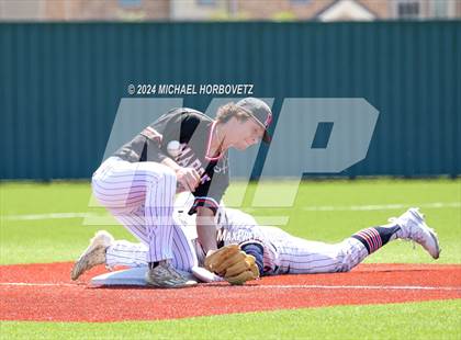 Thumbnail 1 in Marcus @ Allen photogallery.
