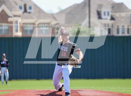 Thumbnail 2 in Marcus @ Allen photogallery.