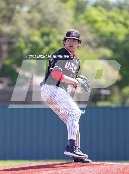Thumbnail 1 in Marcus @ Allen photogallery.