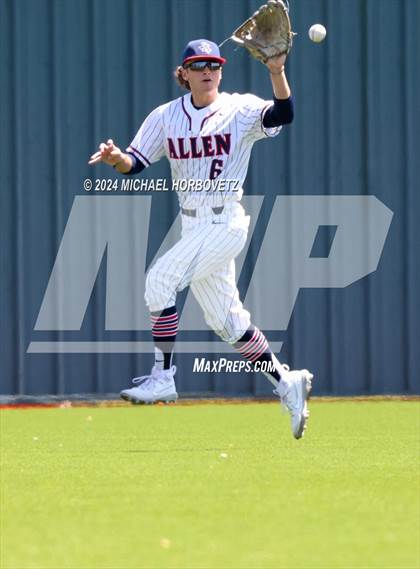 Thumbnail 2 in Marcus @ Allen photogallery.