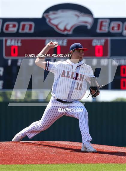 Thumbnail 2 in Marcus @ Allen photogallery.