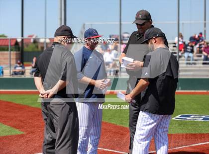 Thumbnail 3 in Marcus @ Allen photogallery.