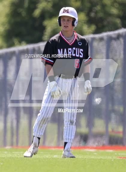 Thumbnail 2 in Marcus @ Allen photogallery.