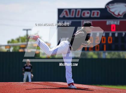 Thumbnail 3 in Marcus @ Allen photogallery.