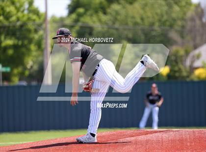 Thumbnail 3 in Marcus @ Allen photogallery.