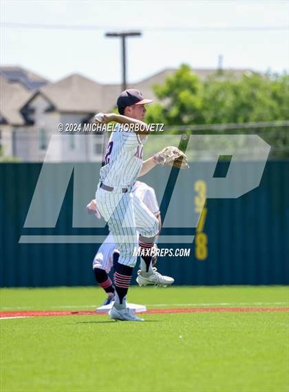 Thumbnail 2 in Marcus @ Allen photogallery.