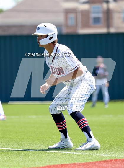 Thumbnail 2 in Marcus @ Allen photogallery.