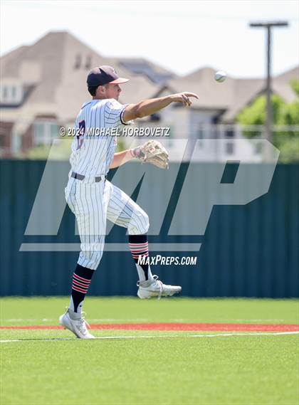 Thumbnail 1 in Marcus @ Allen photogallery.