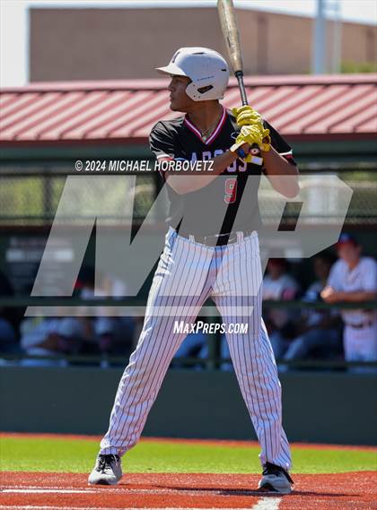 Thumbnail 2 in Marcus @ Allen photogallery.