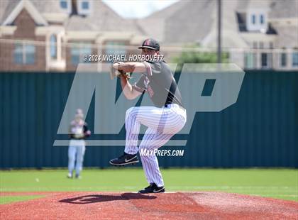 Thumbnail 3 in Marcus @ Allen photogallery.