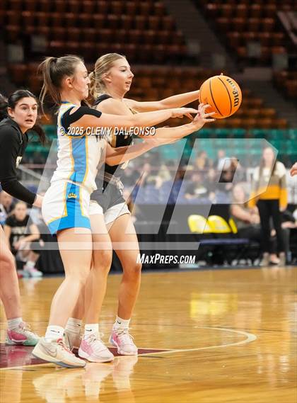 Thumbnail 2 in Pagosa Springs vs Timnath (CHSAA 4A Great 8) photogallery.