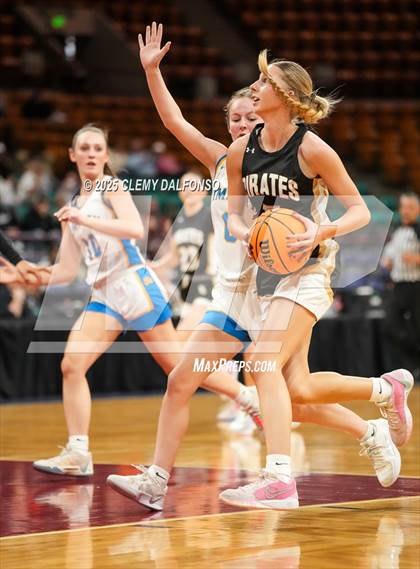 Thumbnail 1 in Pagosa Springs vs Timnath (CHSAA 4A Great 8) photogallery.