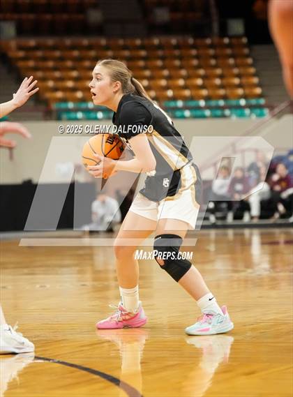 Thumbnail 2 in Pagosa Springs vs Timnath (CHSAA 4A Great 8) photogallery.