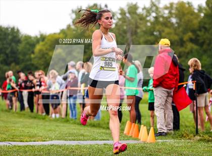 Thumbnail 2 in Ben Davis Invitational photogallery.