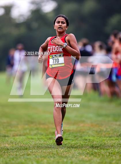 Thumbnail 2 in Ben Davis Invitational photogallery.