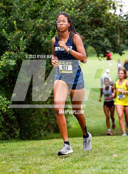 Thumbnail 1 in Ben Davis Invitational photogallery.